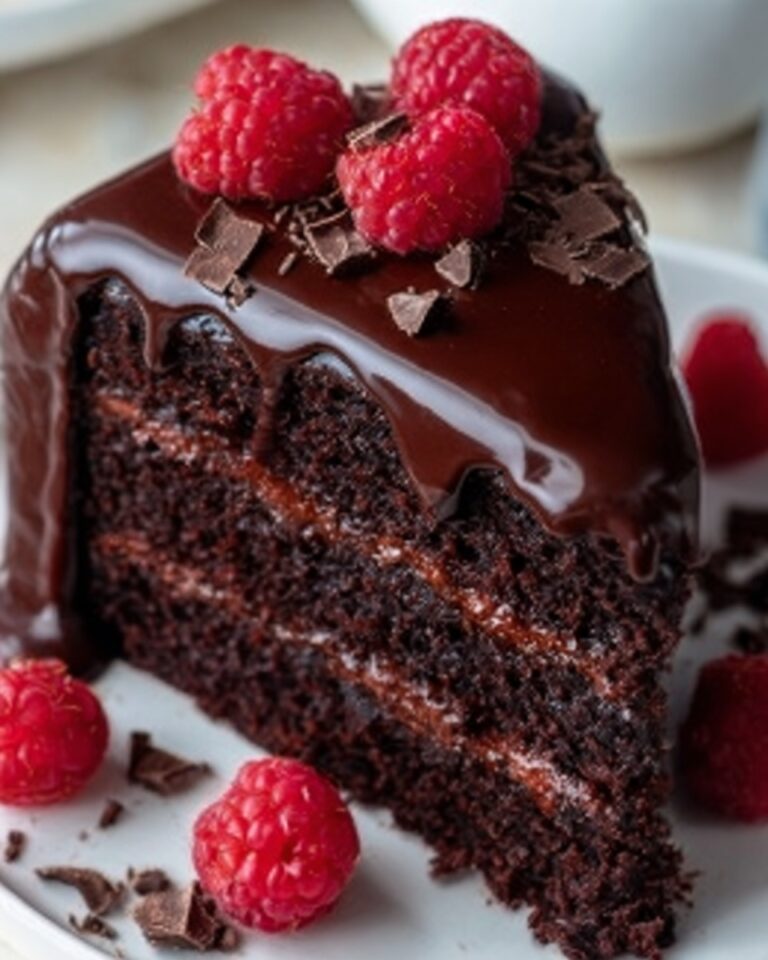 Decadent Chocolate Cake with Rich Ganache Recipe