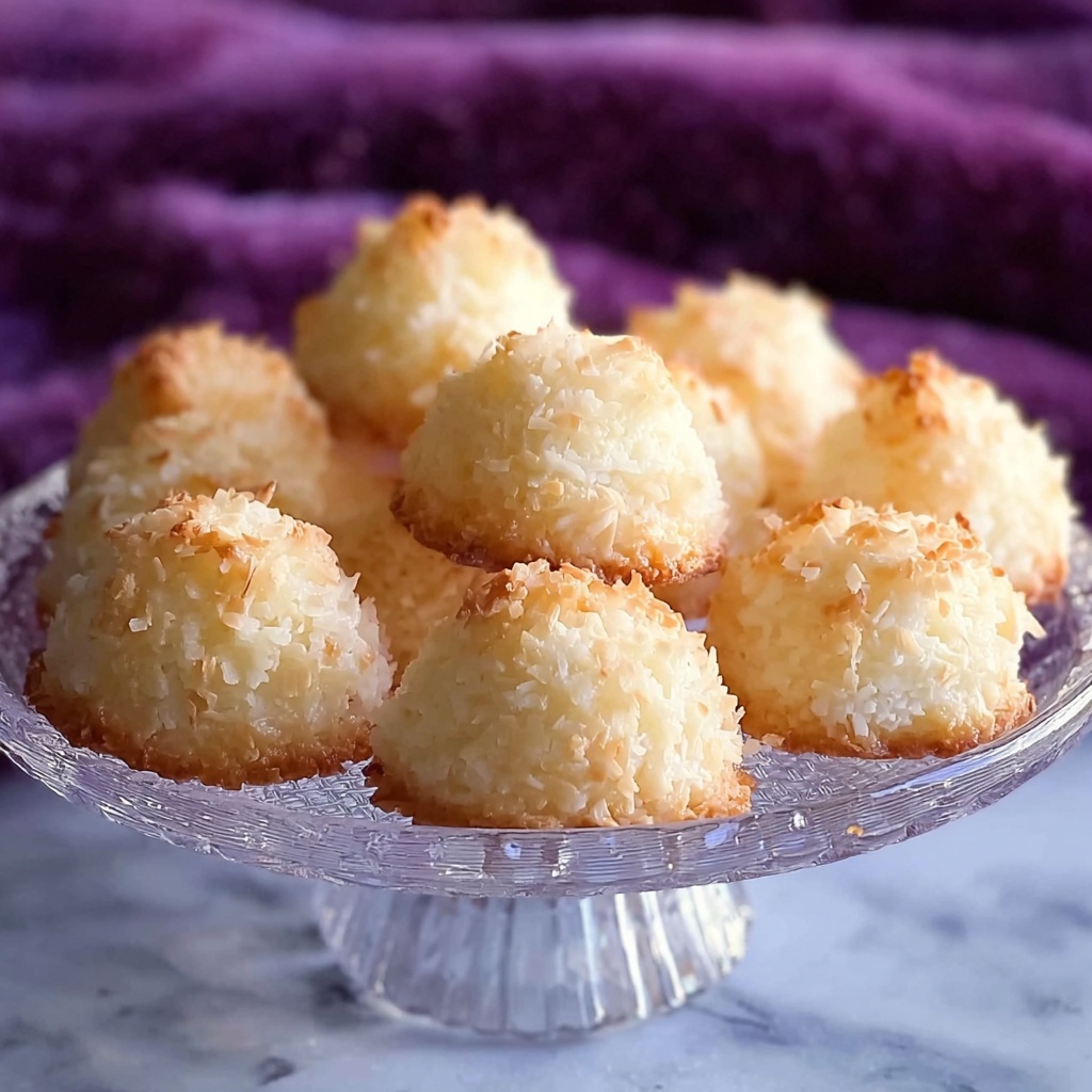 Irresistibly Chewy Coconut Macarons (Kokosmakronen) Recipe - Recipe Image